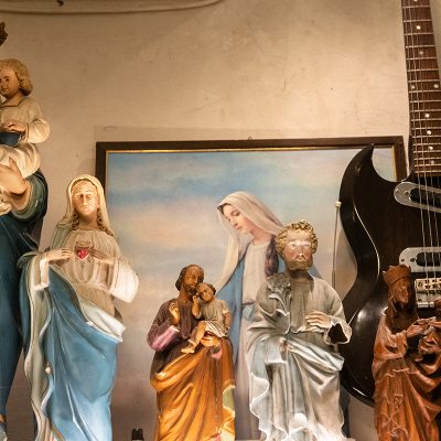 holy figures and Vintage guitars#76